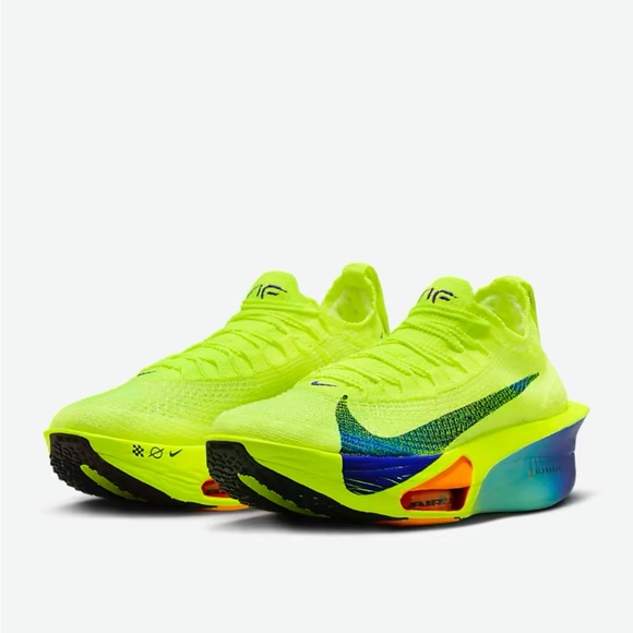 Nike Alphafly 3 NEW Yellow Long Distance Running Shoes Women’s size 6 NWOT - Picture 1 of 15